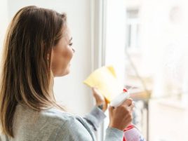 Mycie szyb octem – co nam to daje i jak to robić?