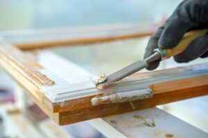 Renowacja okien drewnianych krok po kroku